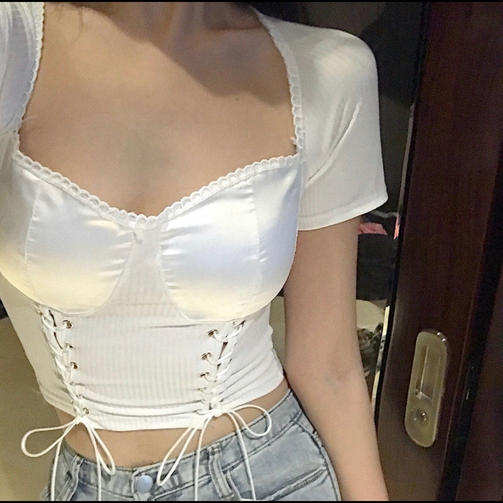 White Bustier Crop Top - Picture 2 of 5